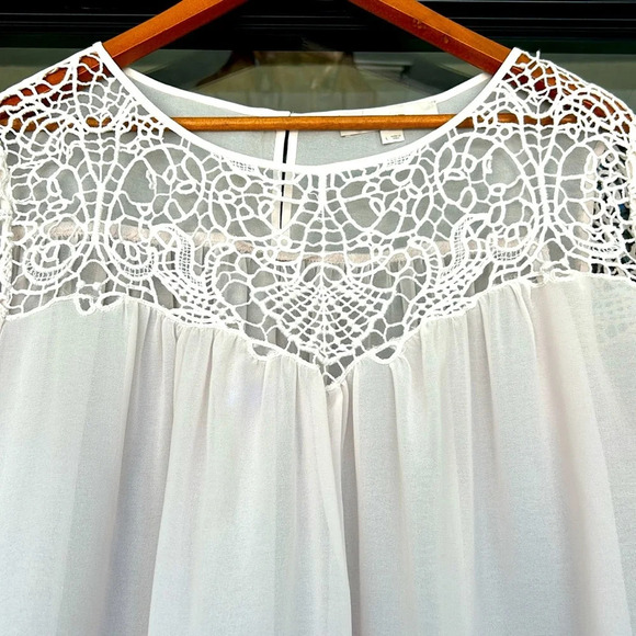 LOFT sheer white blouse - Picture 3 of 6